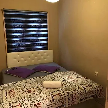 Uzunoğlu Apart *